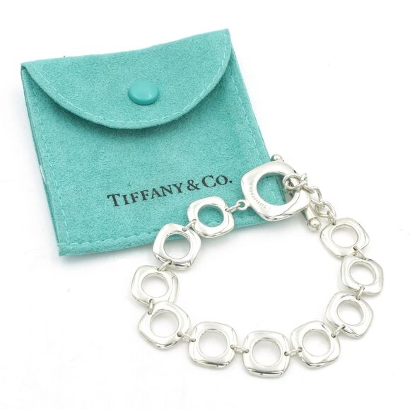 7.5" Tiffany Cushion Link Toggle Bracelet in Sterling Silver - Picture 2 of 8